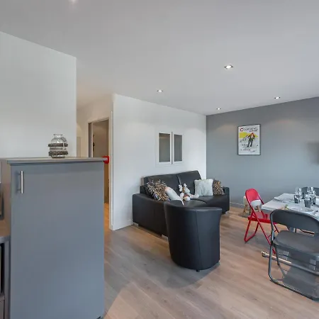 A 1650 Avec Acces Direct Aux Pistes Et Wifi - Fr-1-563-117 Apartment